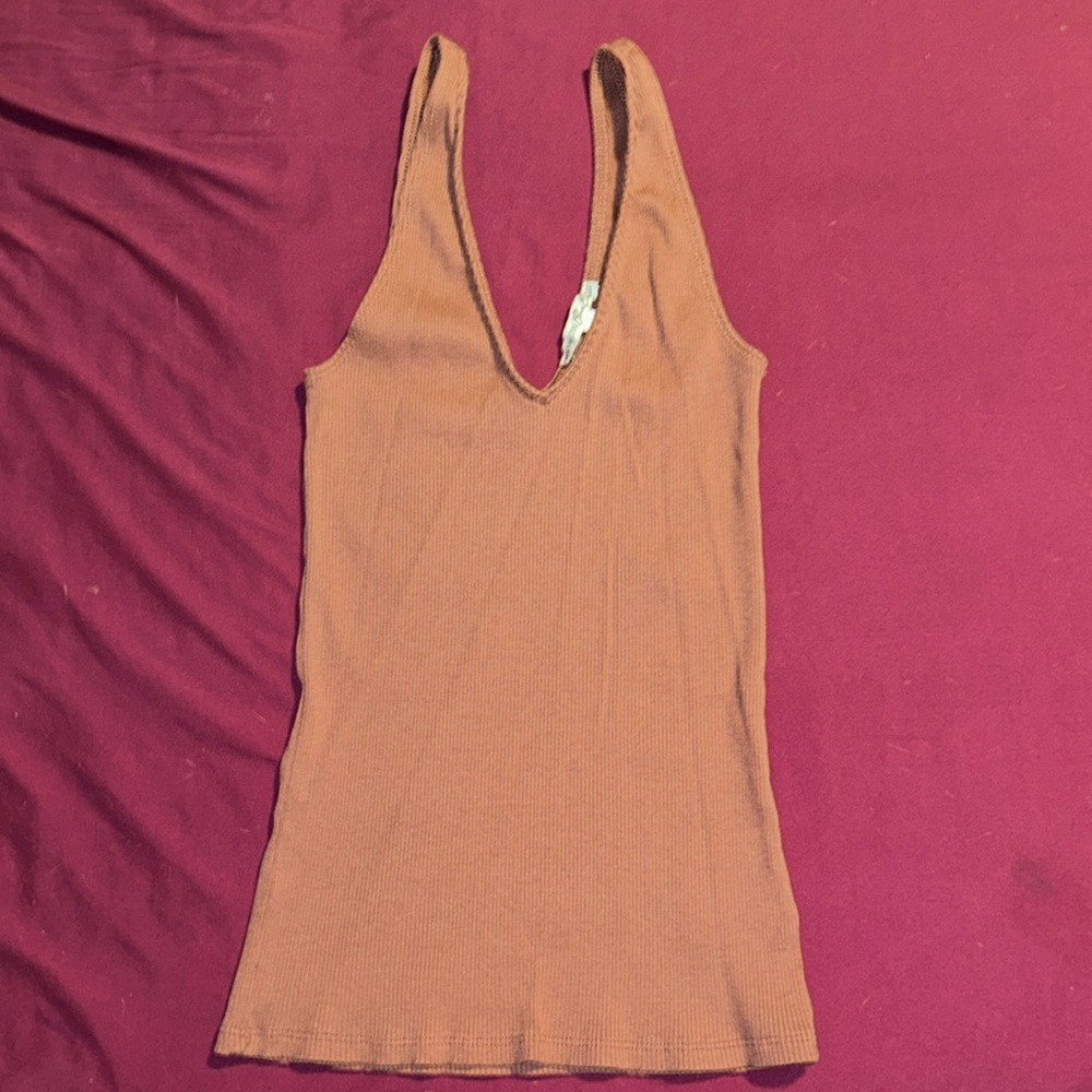 Express V line Tank Top